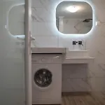 Balas House * Θεολόγος